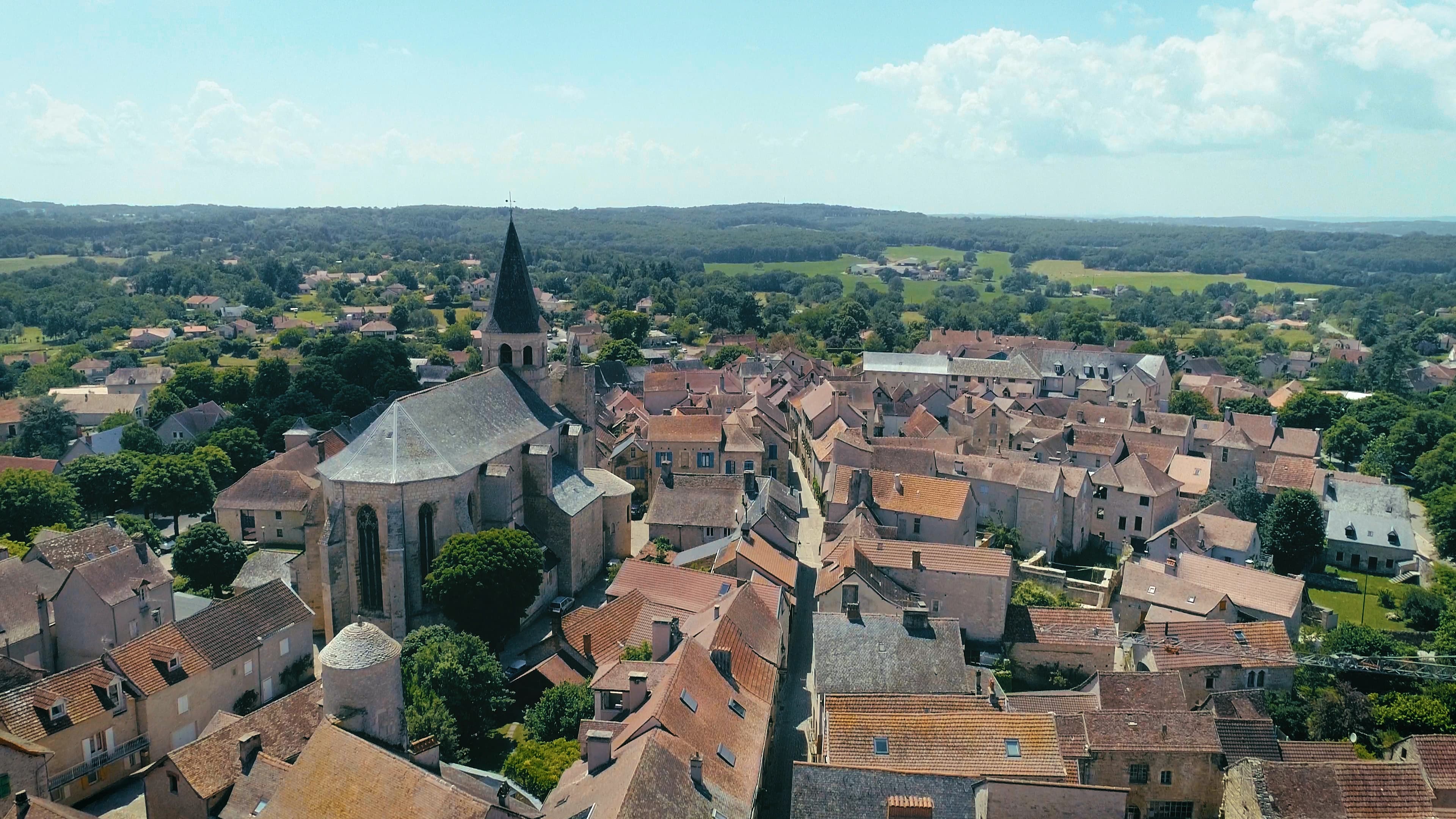 Découvrez Villeneuve d'Aveyron